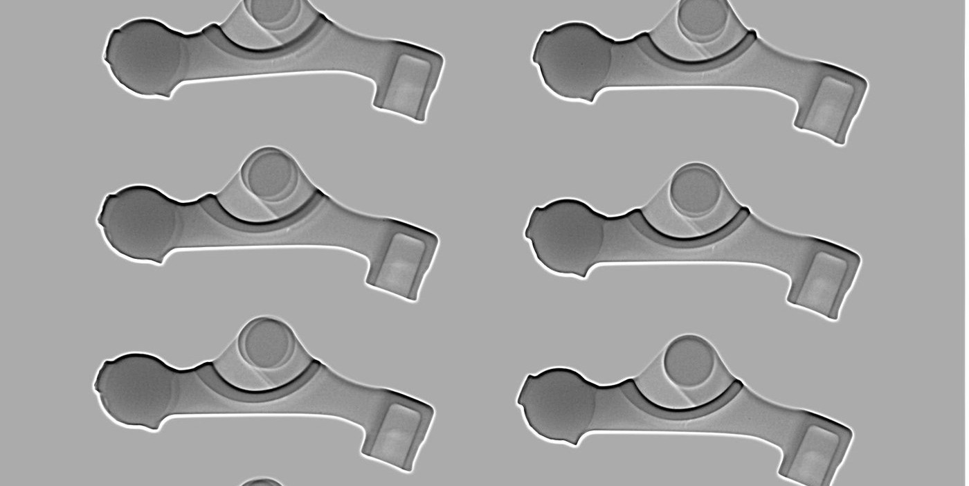 Digitale Radiographie: Röntgenaufnahme industrieller Schwinghebel — Computertomographie-Scan